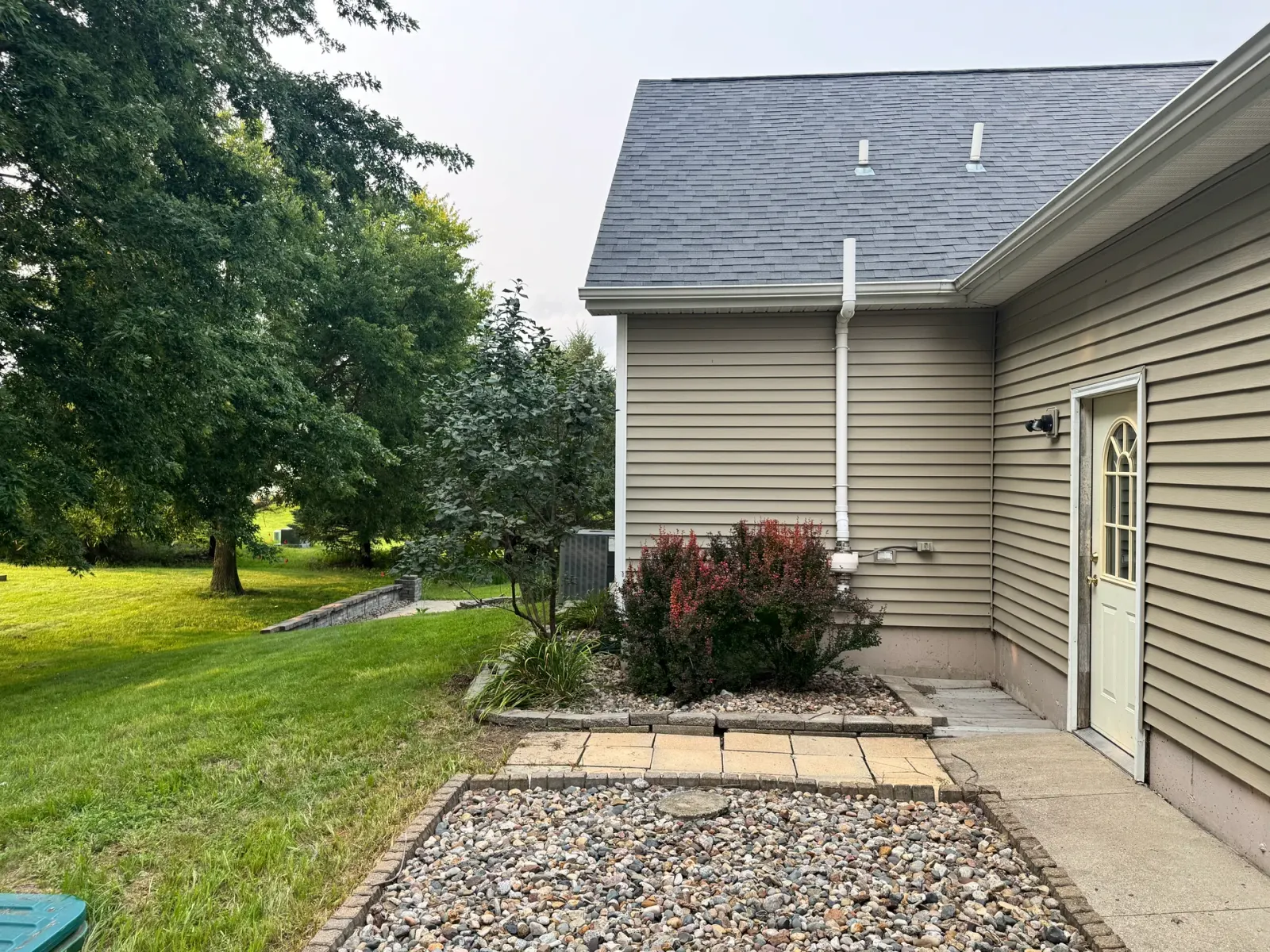 10908 NW 107th Street, Granger, Iowa - Side Entry And Walkway